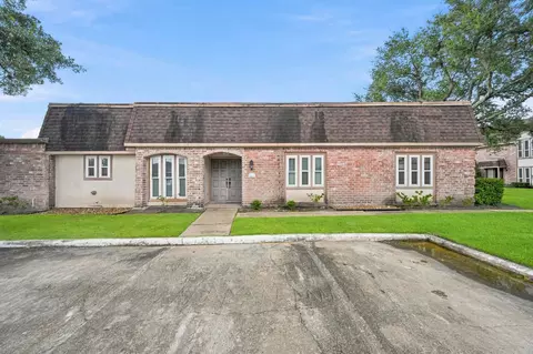 2931 Camelot Ln, Missouri City, TX 77459