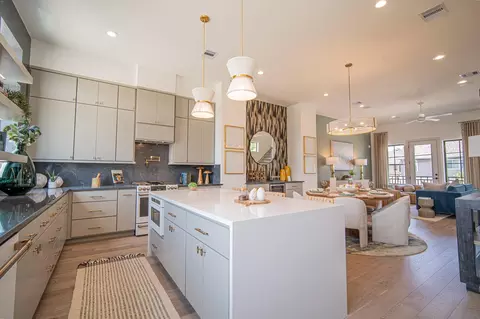 1715 Bologna Ln, Houston, TX 77055