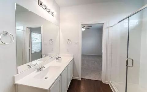 1718 Windrose Bnd, Angleton, TX 77515 photo 8
