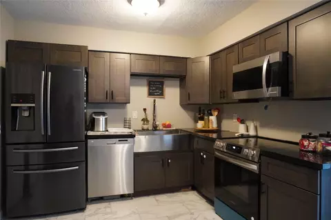 5625 Antoine Dr #317, Houston, TX 77091