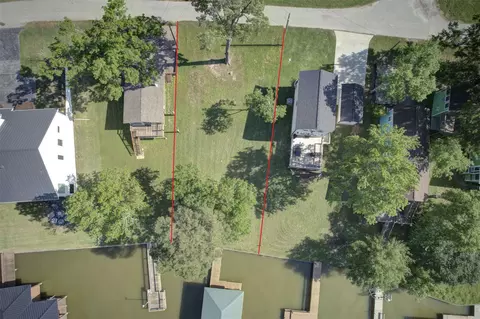 536 Dove Island Is, Livingston, TX 77351