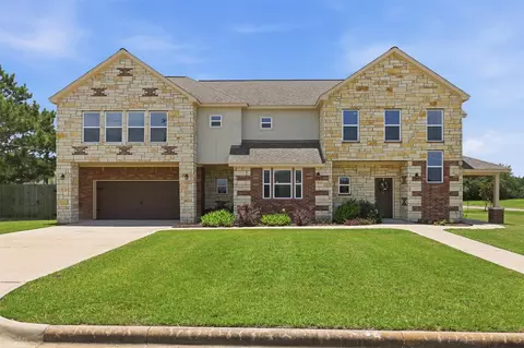Exterior - 249 Mcdade St, Hempstead, TX 77445 photo 4 of 5