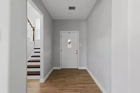 Entry Way - 249 Mcdade St, Hempstead, TX 77445 photo 1 of 4