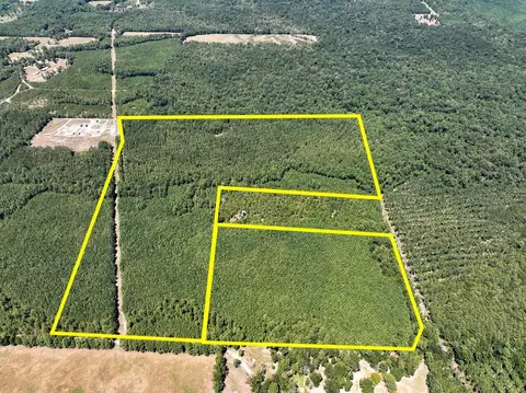 15 Joskey Dykes Rd, Zavalla, TX 75980