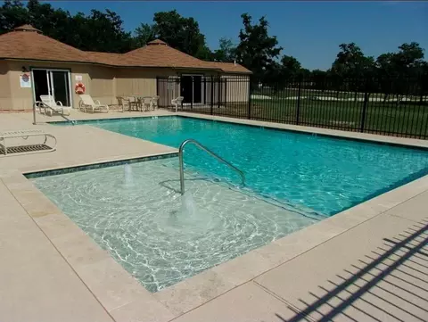 Exterior - 28802 Jackrabbit Dr, Hempstead, TX 77445 photo 1 of 2