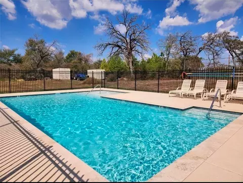 Exterior - 28802 Jackrabbit Dr, Hempstead, TX 77445 photo 2 of 2
