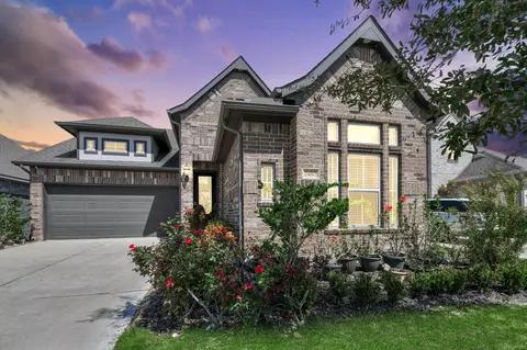 2410 Manor Valley Ln, Sienna Plantation, TX 77459
