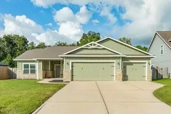 2418 Ridgewood Dr, West Columbia, TX 77486