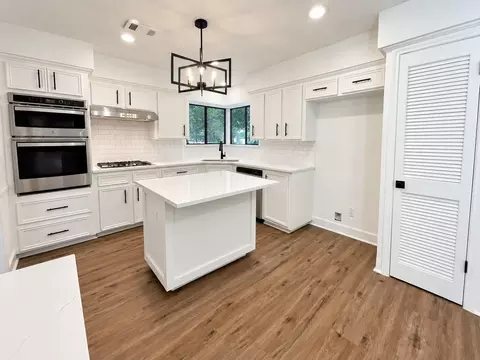 Kitchen - 10715 E Timberwagon Cir, Spring, TX 77380 photo 1 of 6
