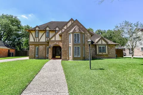 18107 Hollywell Dr, Houston, TX 77084