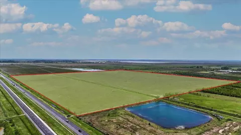 0000 Hwy 73 N, Winnie, TX 77665
