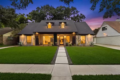 5934 Dumfries Drive Dr, Houston, TX 77096