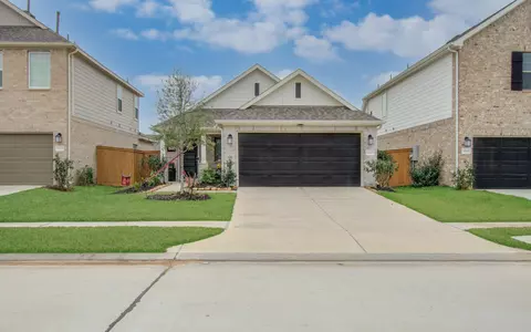 21639 Coral Mist Dr, Cypress, TX 77433