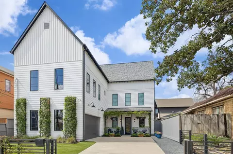 2705 Julian St, Houston, TX 77009