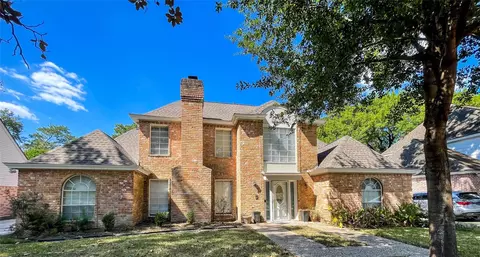 1830 Saddlecreek Dr, Houston, TX 77090