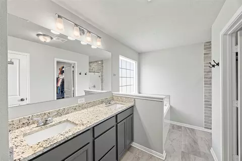 Other - 383 Shoreview Dr, Conroe, TX 77303 photo 7 of 10