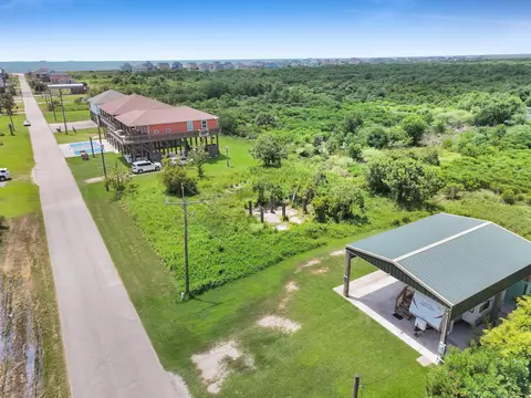 937 Magnolia, Crystal Beach, TX 77650
