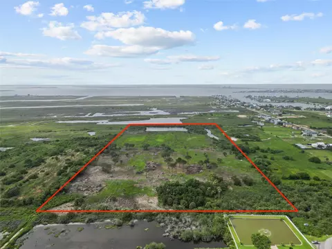 00 00 105th, Galveston, TX 77554