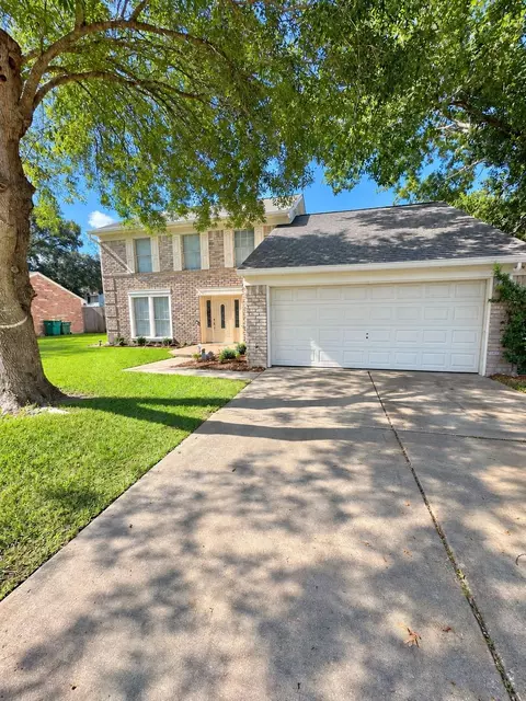 2322 Colleen Drive Dr, Pearland, TX 77581