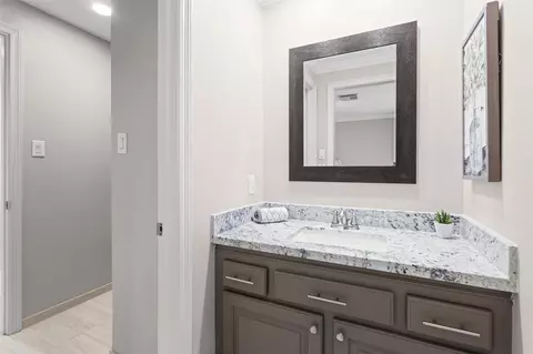 Bath - 25123 Arcane Ct, Spring, TX 77389 photo 6 of 6