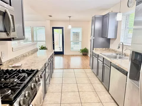 Kitchen - 3719 Nutwood Ln, Spring, TX 77389 photo 4 of 4