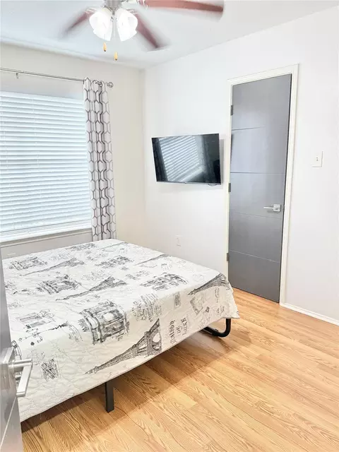 Bedroom - 3719 Nutwood Ln, Spring, TX 77389 photo 4 of 6