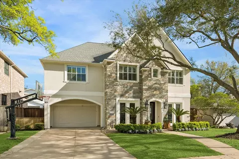 4606 Birch St, Bellaire, TX 77401
