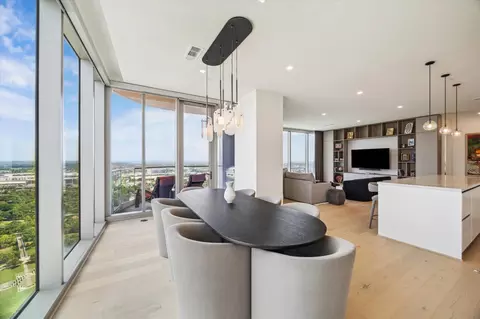 1711 Allen Pkwy #2601, Houston, TX 77019