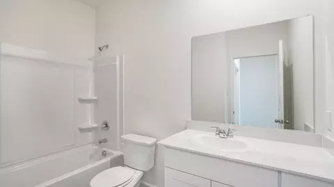 Bath - 9432 Beryl Ln, Conroe, TX 77303 photo 3 of 3