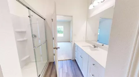 Bath - 9432 Beryl Ln, Conroe, TX 77303 photo 1 of 3