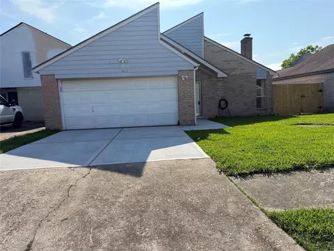 4411 Yupon Ridge Dr, Houston, TX 77072