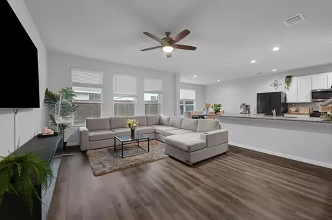 22007 King Hts, Houston, TX 77073