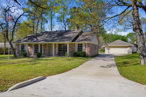 24715 Glen Loch Dr, Spring, TX 77380