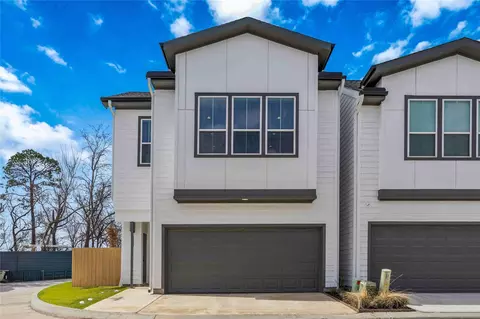 9803 Fulton Park Ln, Houston, TX 77076