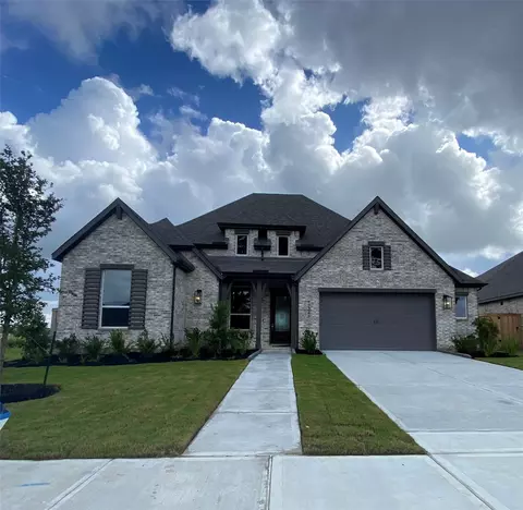 12246 Valencia Blvd, Mont Belvieu, TX 77523