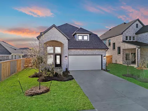 19282 Hazel Firs Ct, Magnolia, TX 77355
