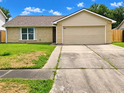 662 Fair Oak Dr, Stafford, TX 77477
