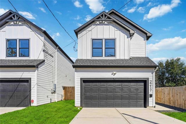 2217 Lee St, Houston, TX 77026