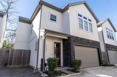 808 Woodcrest Dr #B, Houston, TX 77018