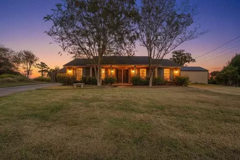 528 Indian Hill Blvd, Livingston, TX 77351