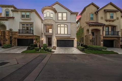 1006 Old Oyster Trl, Sugar Land, TX 77478