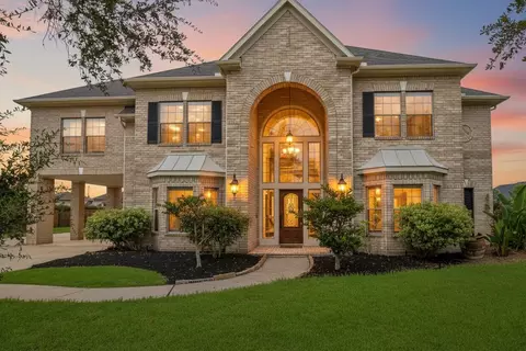 Homes For Sale in 77573, TX | Real Estate & Listings | Movoto