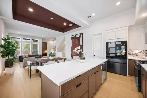 1815 Maury St, Houston, TX 77026