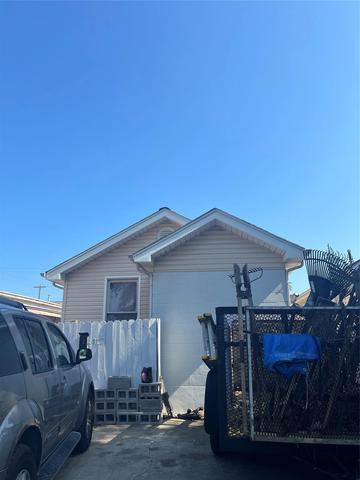 5107 Avenue Q 12, Galveston, TX 77551