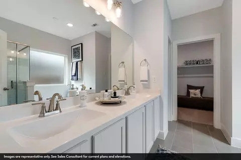 Bath - 10843 Piston Ct, Conroe, TX 77303 photo 2 of 5