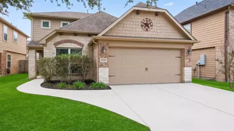 9940 Swallow Dr, Conroe, TX 77385