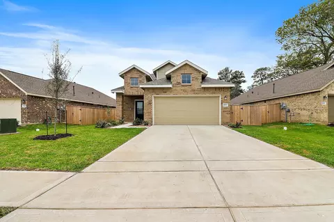 2107 Fisher Bend Dr, Crosby, TX 77532