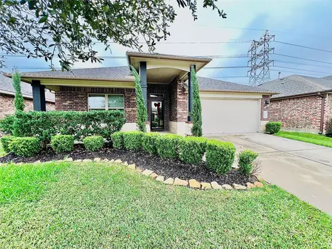 2939 Canadian Goose Ln, Baytown, TX 77521
