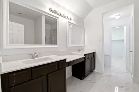 8206 Summer Lake Pass Ln, Rosenberg, TX 77469