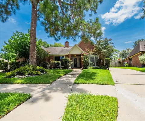 9107 Pine Stream Ct, Houston, TX 77083